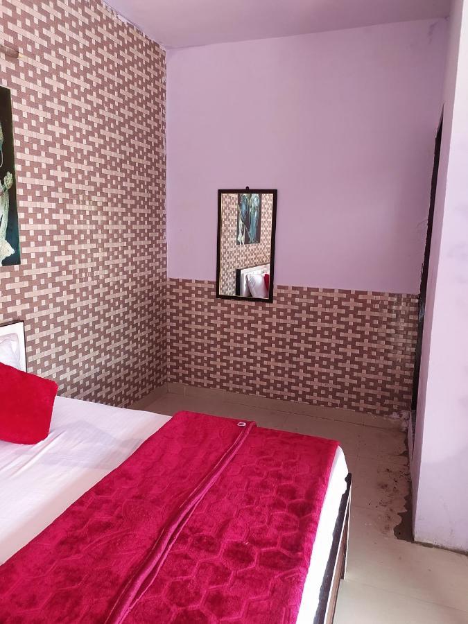 Oyo 82476 Royal Garden Ghaziabad Luaran gambar