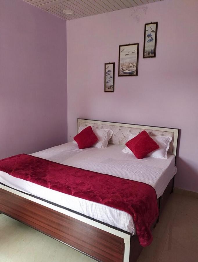 Oyo 82476 Royal Garden Ghaziabad Luaran gambar